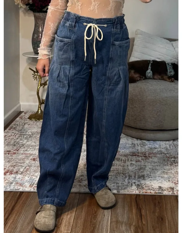 Lizzy Denim Barrel Pull-on Jeans