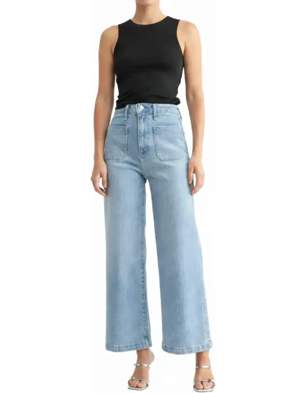 Patch Pocket Wide Leg Jeans