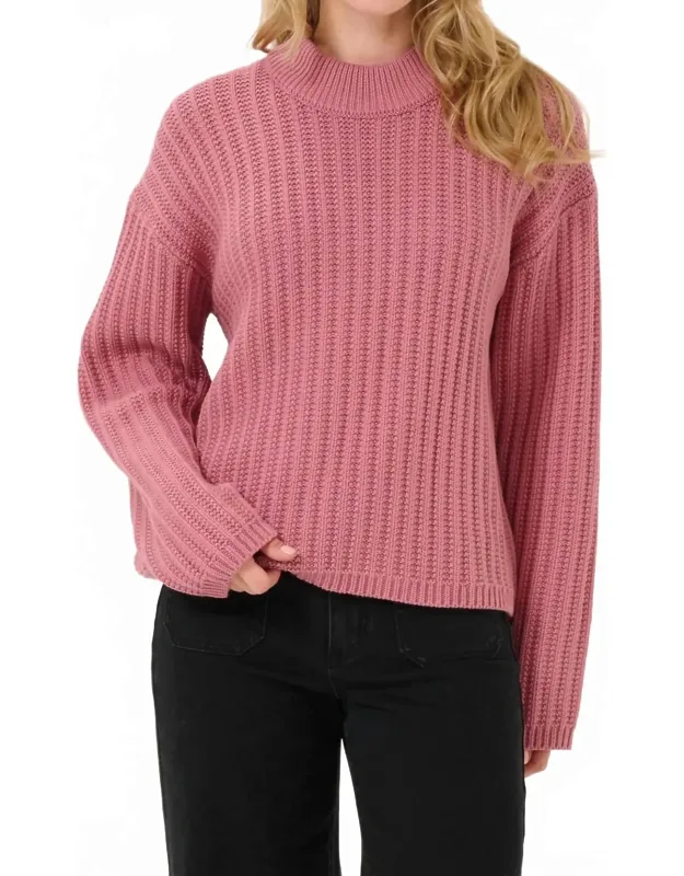 Crew Neck Long Sleeve Pullover