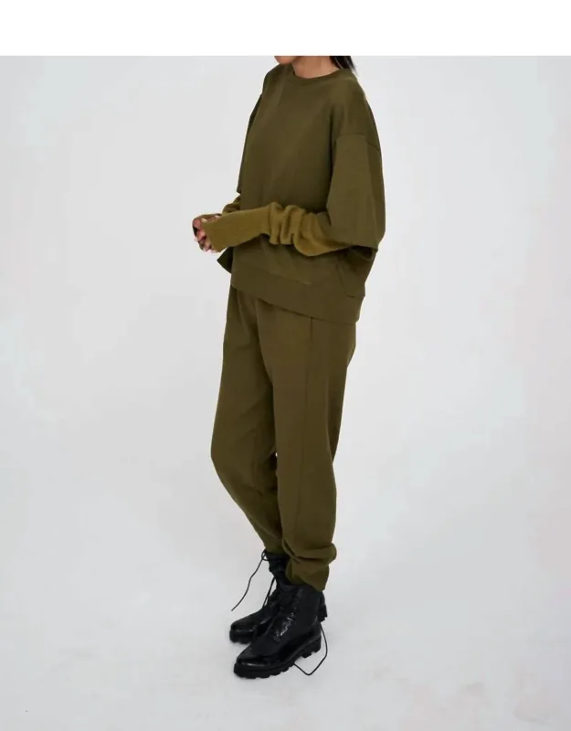 Sweatshirt Top