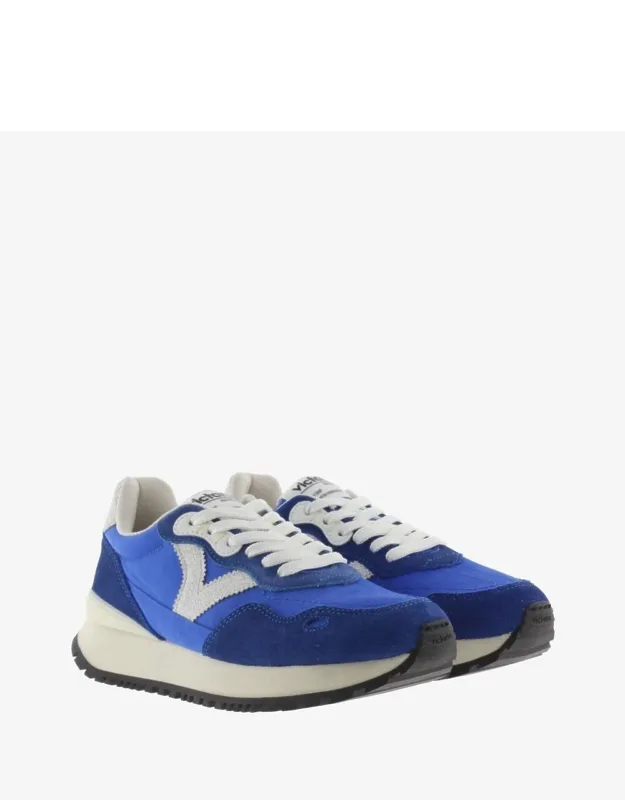 Viento Sneakers