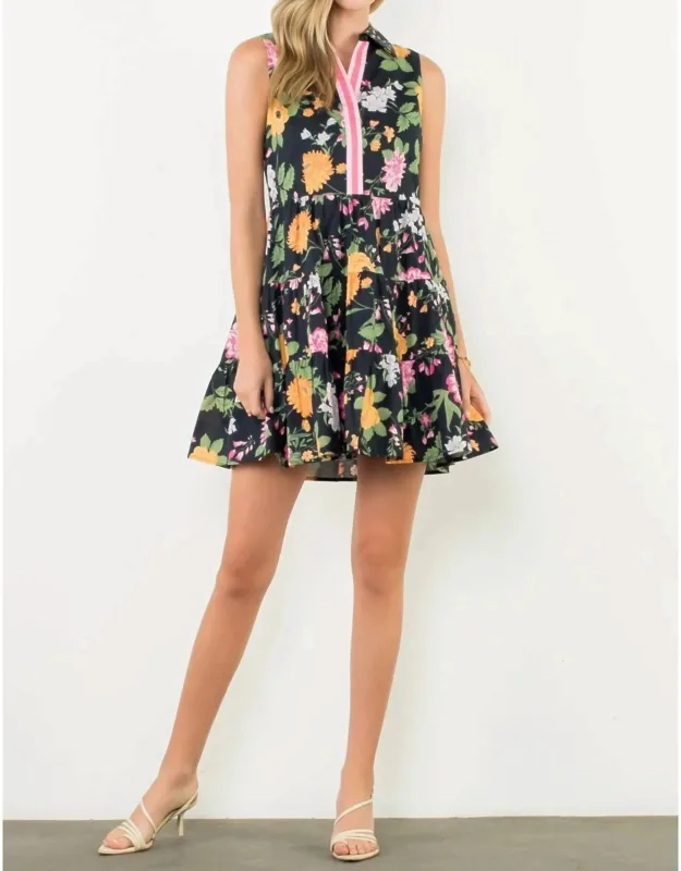 Sleeveless Tiered Dress In Floral Print