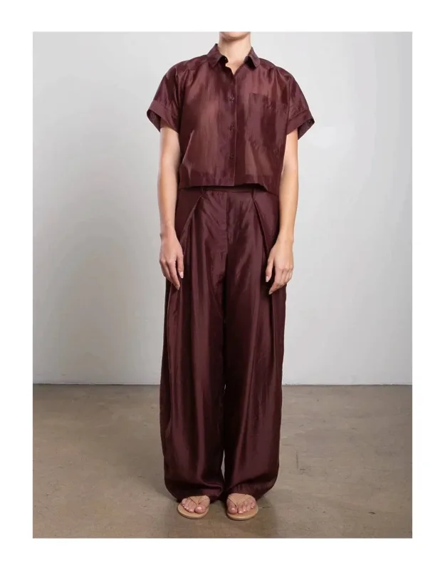 Wide-leg Pants