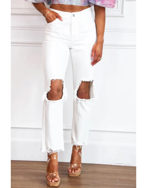 Distressed High Rise Jeans