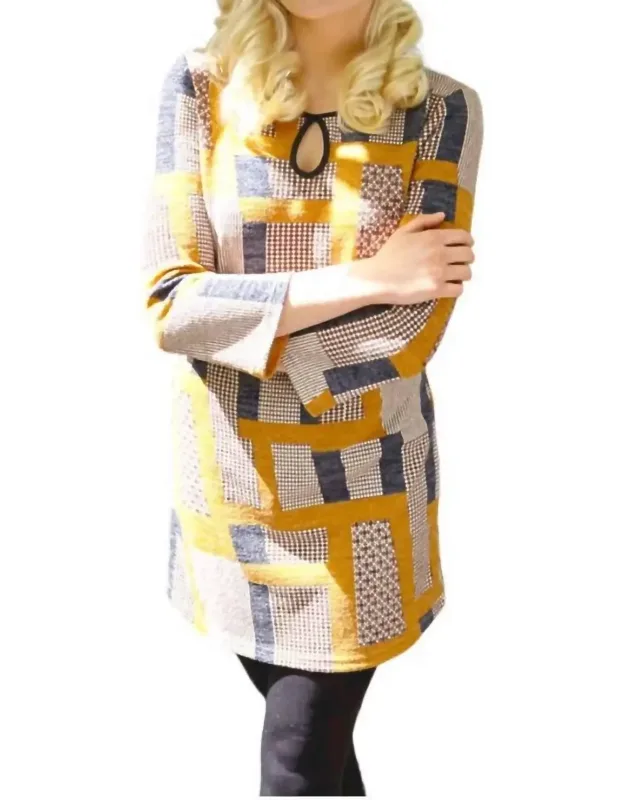 Geometric Print Keyhole 3/4 Sleeve A-line Dress