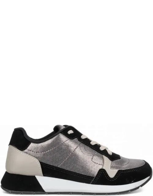 Addison Sneakers