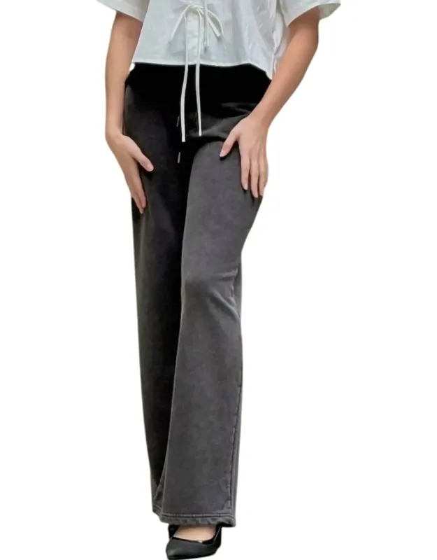 Contrast Denim Jeans