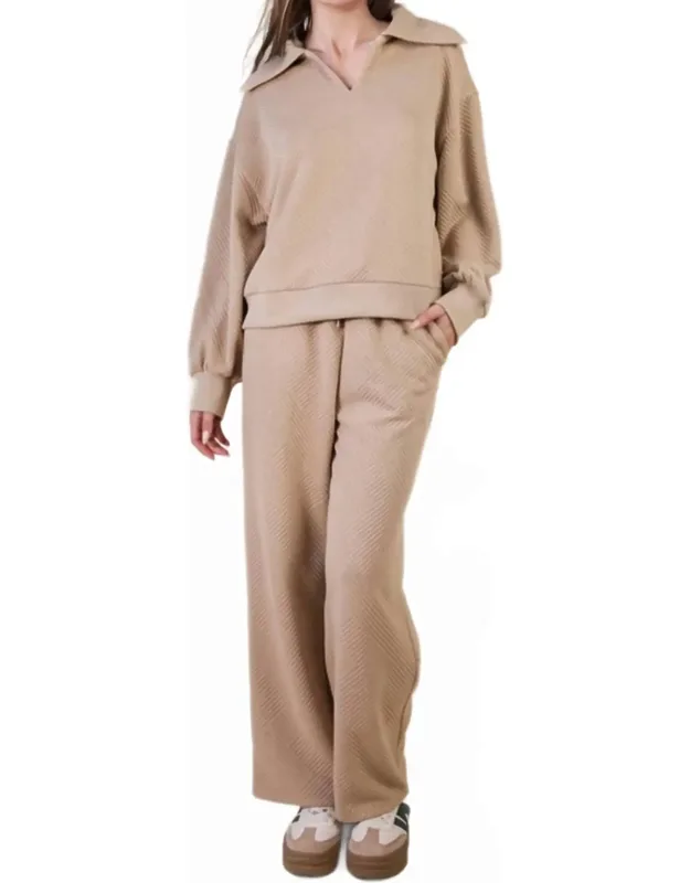 Textured Knit Top And Pants Set