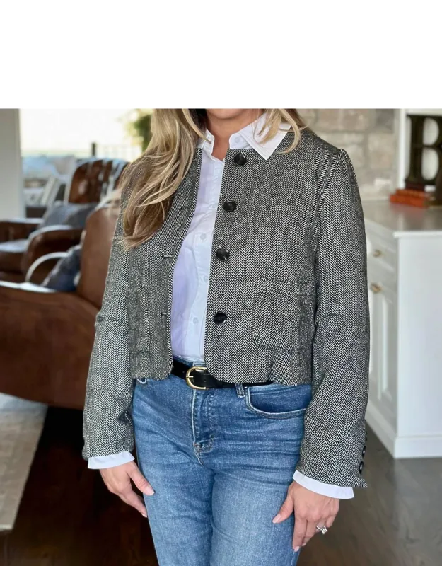 Woven Button Down Cropped Blazer