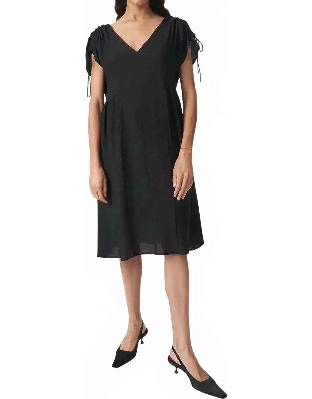 Open Back Short Sleeve Dress