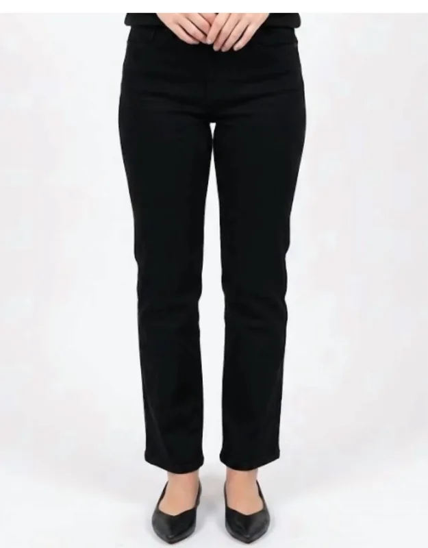 Catchy Straight Leg Jeans