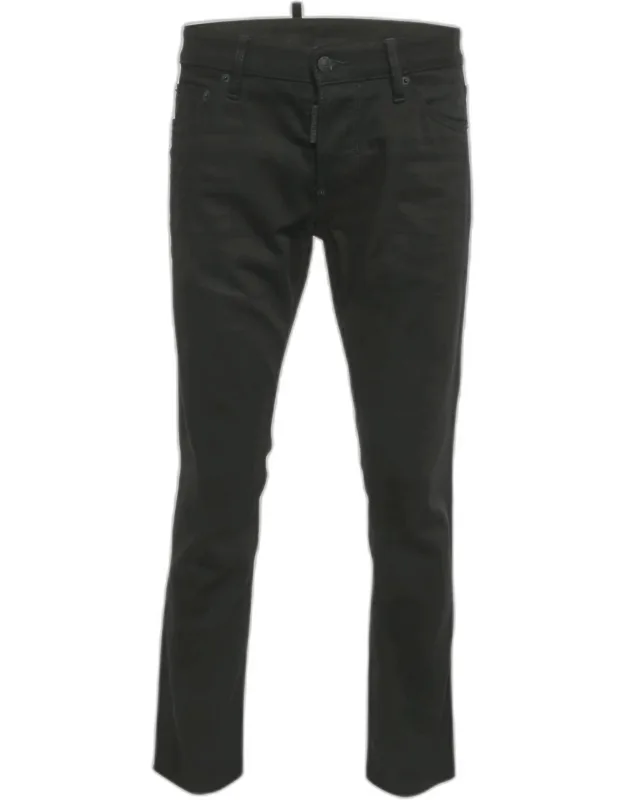 Black Denim Slim Fit Jeans With Streamlined Silhouette And Versatile Style