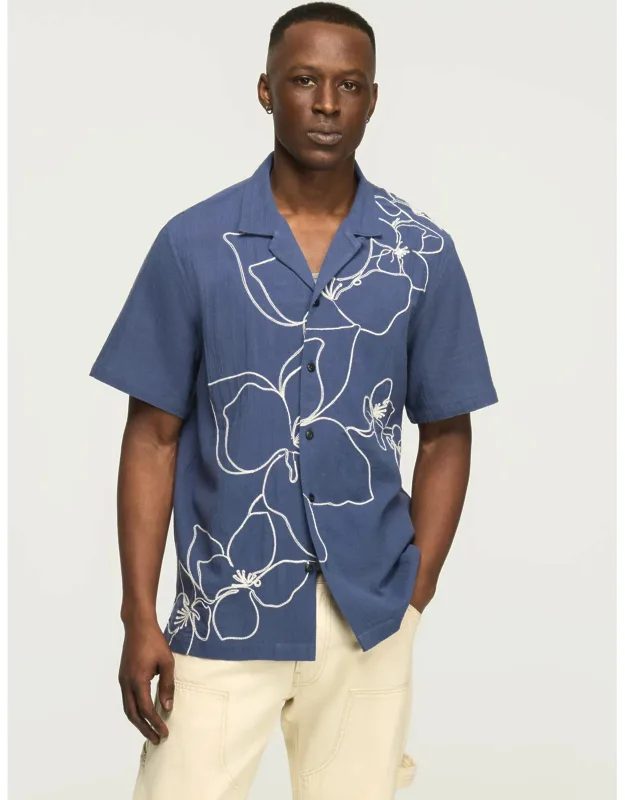 Short Sleeve Floral Embroidery Camp Collar Shirt