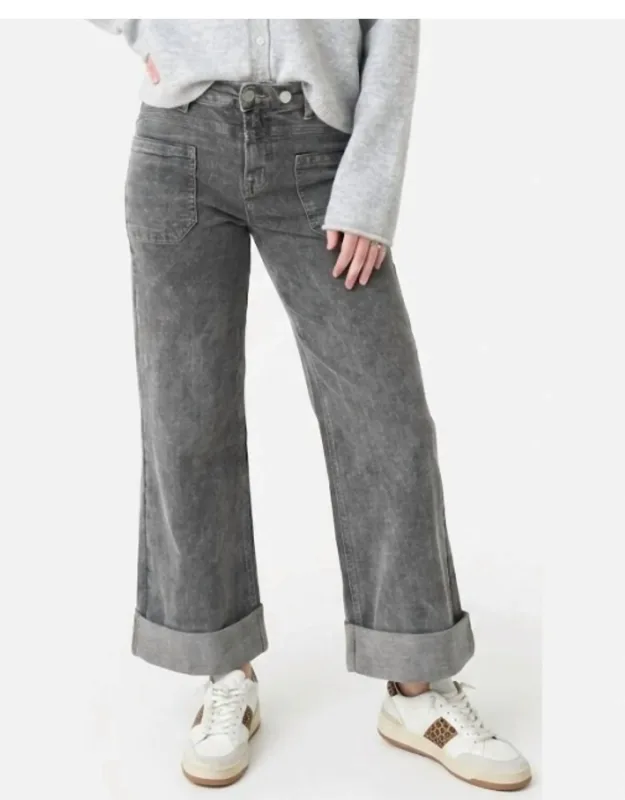 Clover Front Pocket Jeans