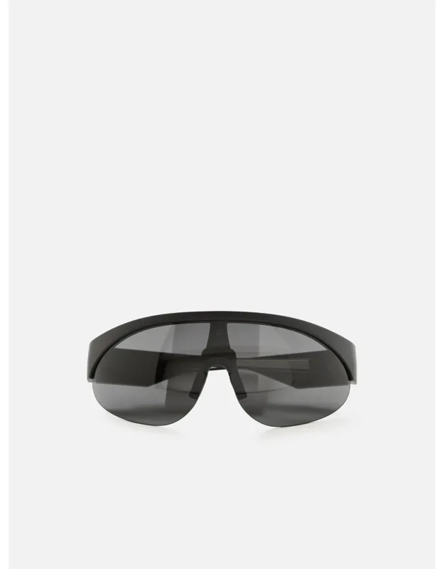 Myr Oval Sunglasses