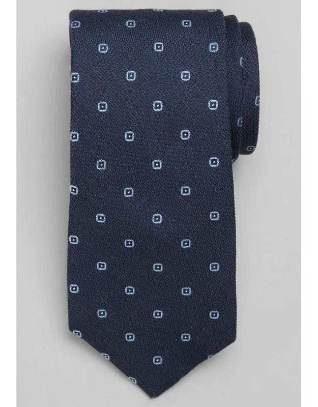Textured Oval Neat Tie
