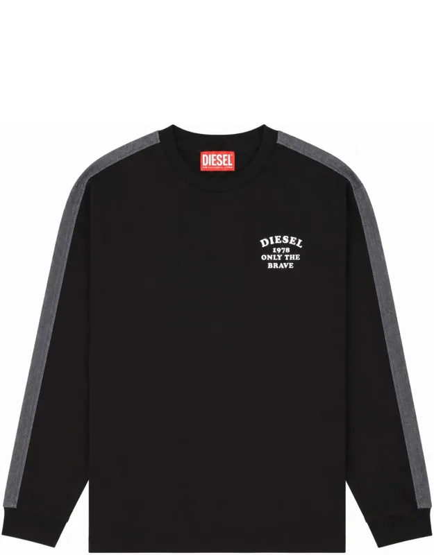 Long Sleeve T-shirt With Side Denim Stripes