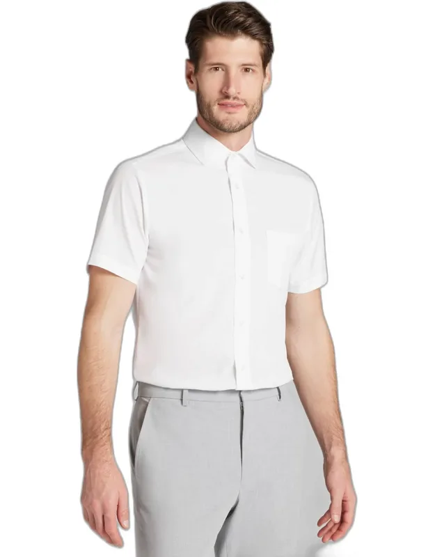 Traveler Coolmotion Slim Fit Spread Collar 4-way Stretch Short Sleeve Dress Shirt