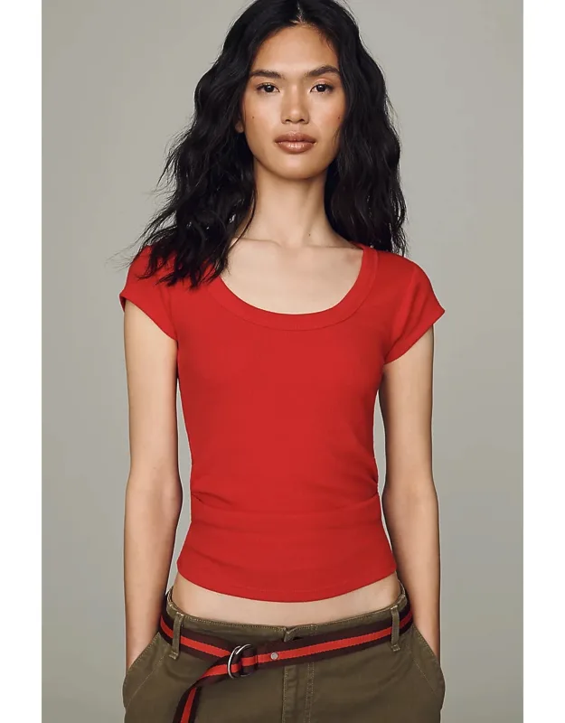 Scoop-neck Tee