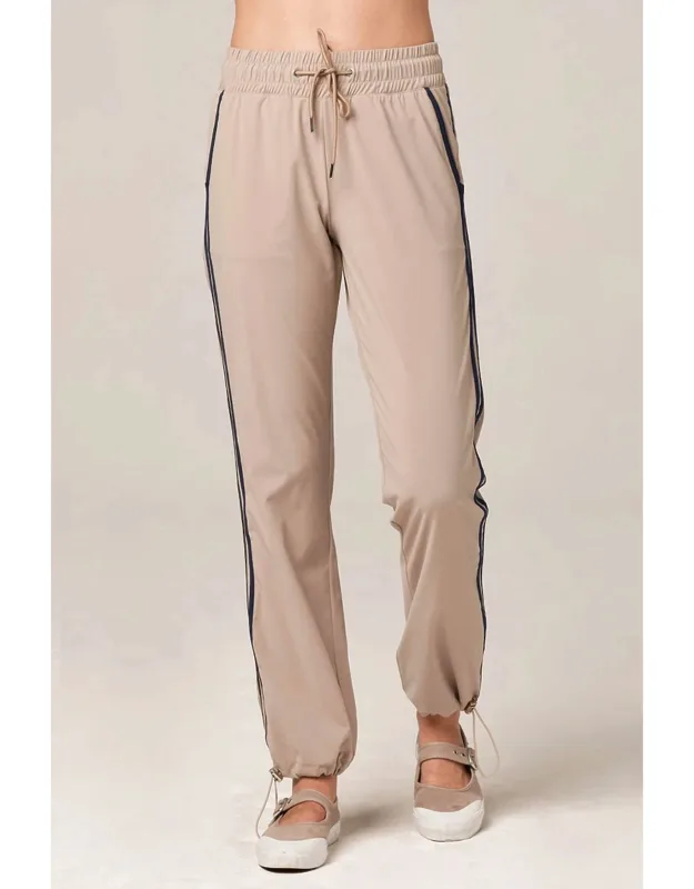 Vacation Mode Joggers