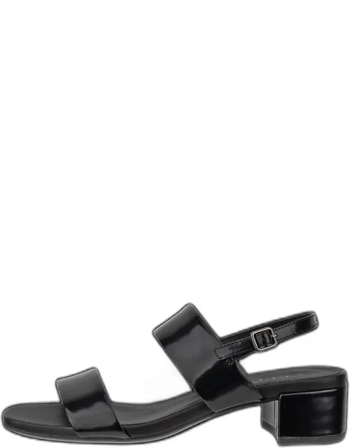 Liva Sandals