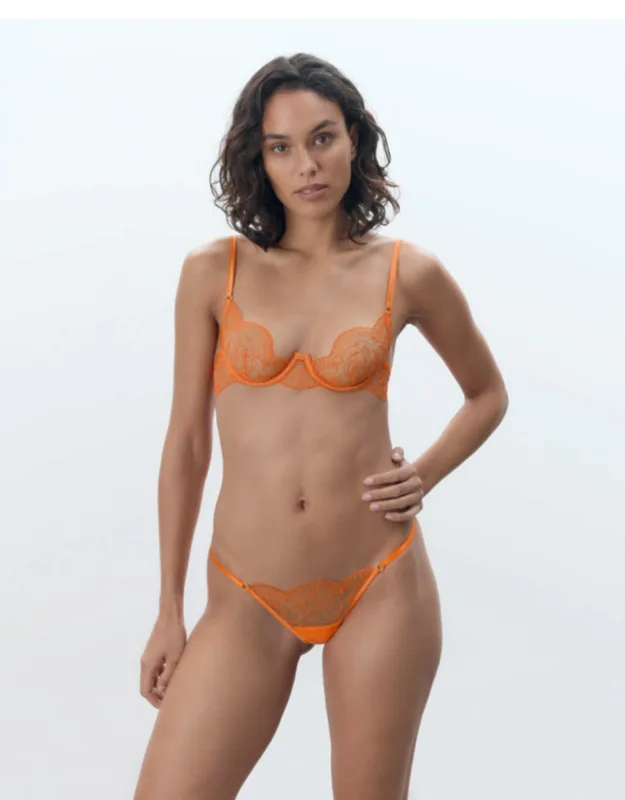 Leliana Embroidered String Thong