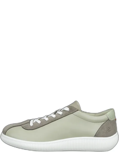 Soft Zero Leather Sneakers