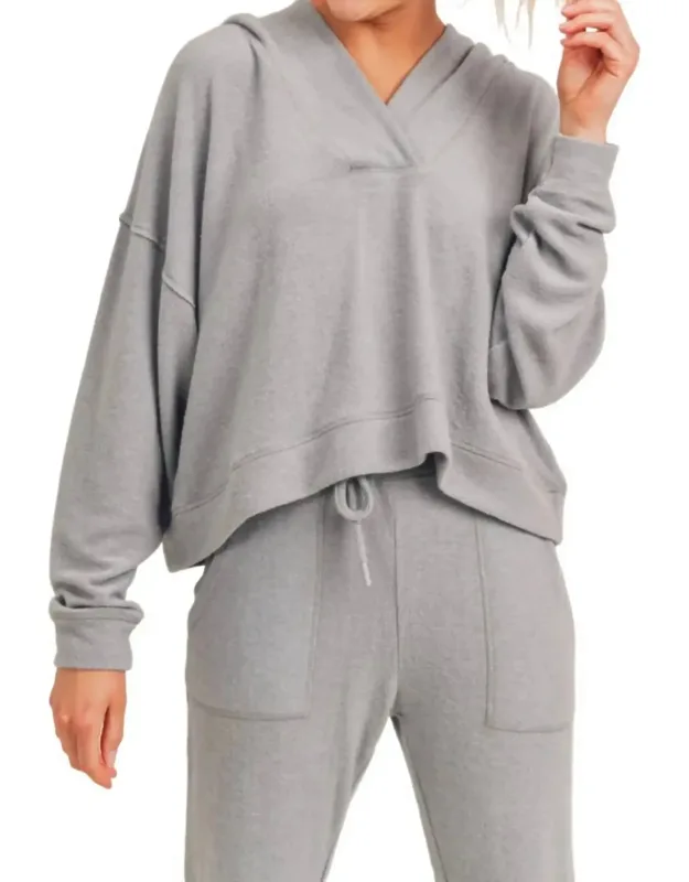 Wash Long-sleeve V-neck Hoodie
