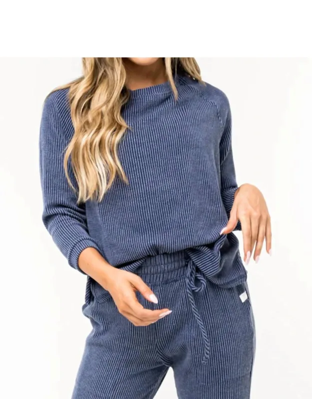 Cape Cod Crewneck Top