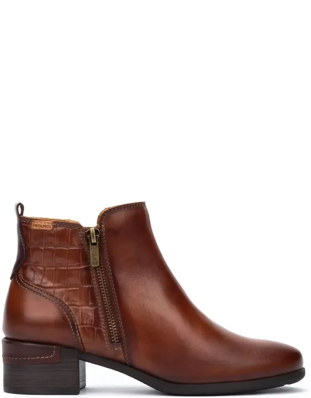 Heeled Ankle Boots With Zip