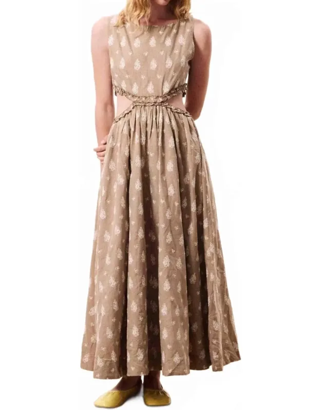 Stellaria Maxi Dress