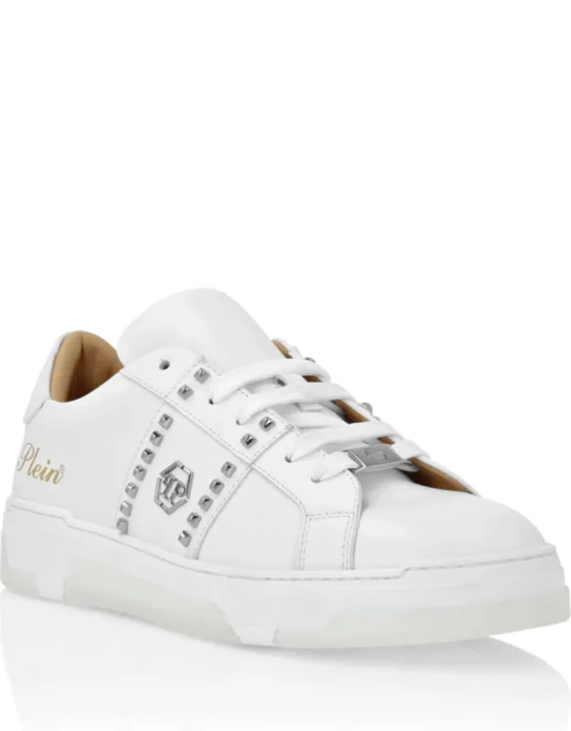 Low-top Sneakers With Studs And Shock-absorbing Midsole