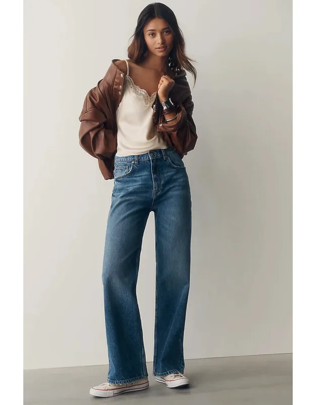 Bootleg Jeans