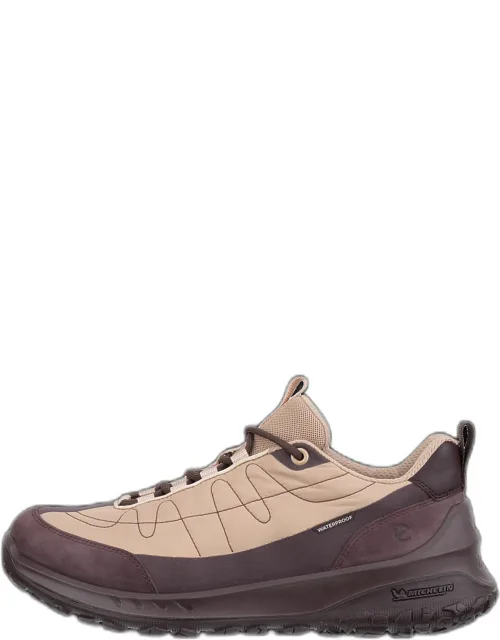 Ult-trn Textile Outdoor Sneakers
