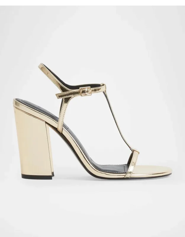 90mm Metallic Leather T-strap Sandals