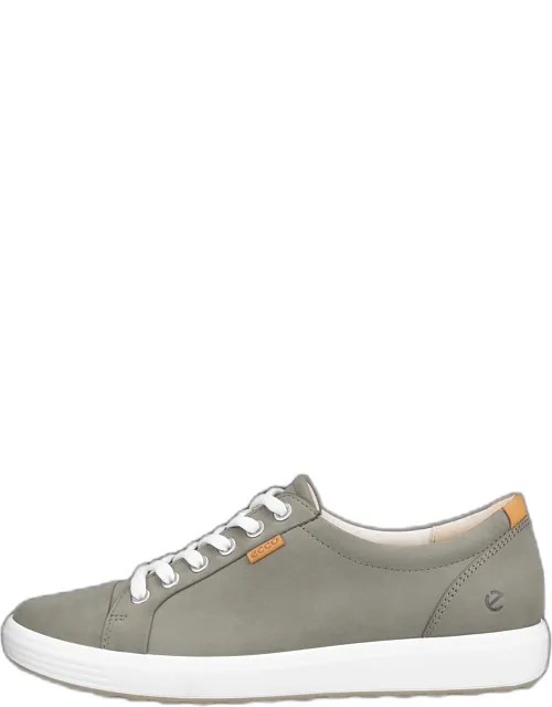 Soft 7 Nubuck Lace-up Sneakers
