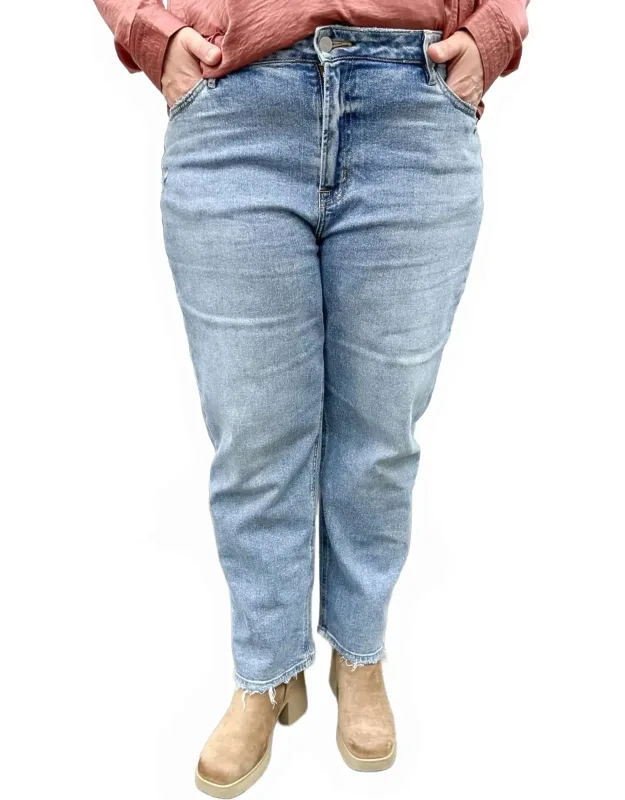 Super High Straight Fit Jeans