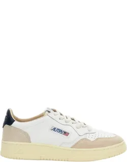 Medalist Low Leather Suede Sneakers