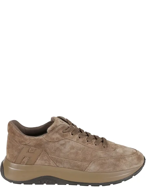 Low-profile Calf Leather Sneakers
