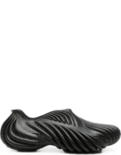 Armis Low Sneakers
