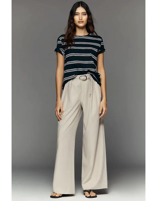 Wide-leg Pants