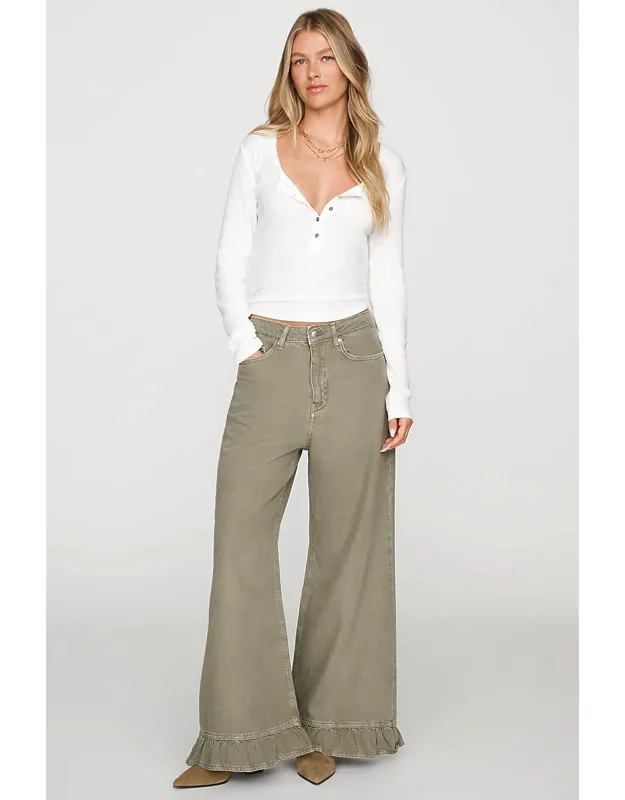 Wide-leg Jeans