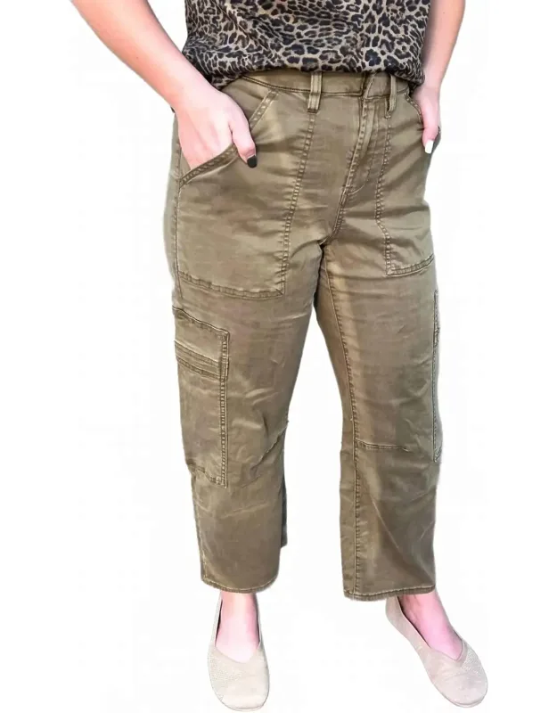 Lasso Straight Leg Jeans