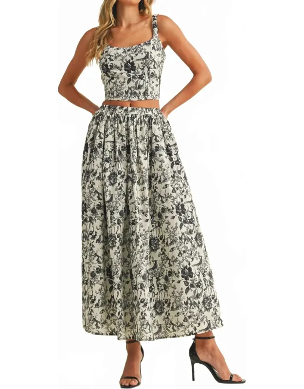 Pleated Skirt