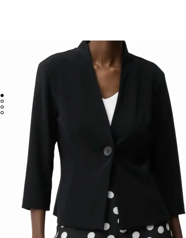 Fitted Blazer