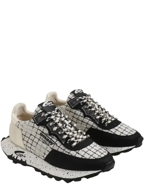 Devyn Sneakers