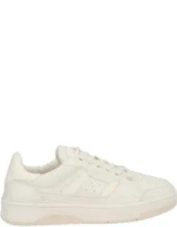 Minimalist Leather Low-top Sneakers