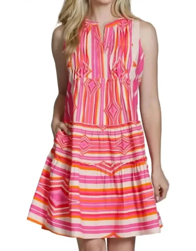 Sleeveless Dress With Pin-tuck Detailing