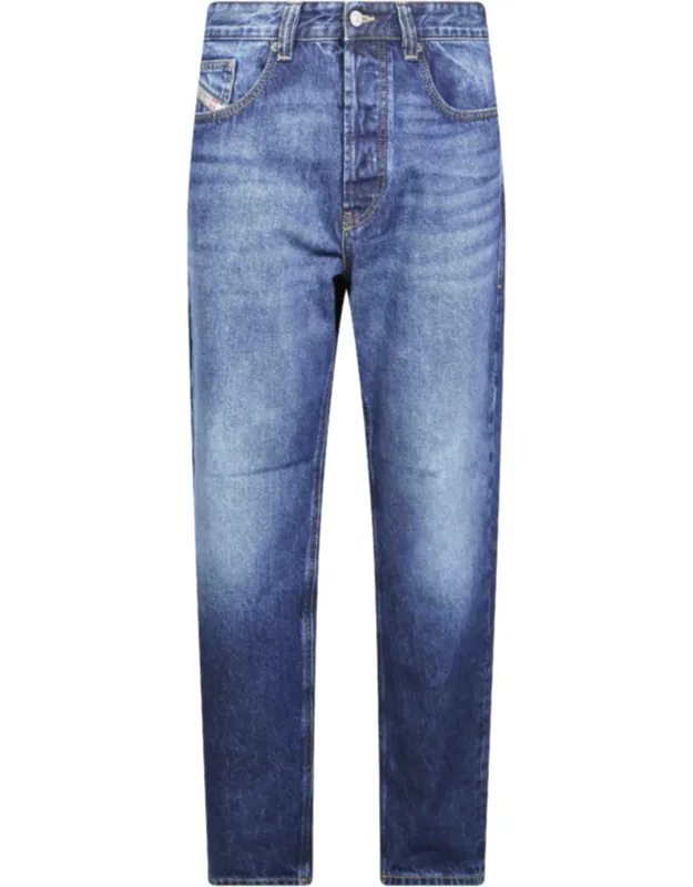 Classic Straight-leg Jeans