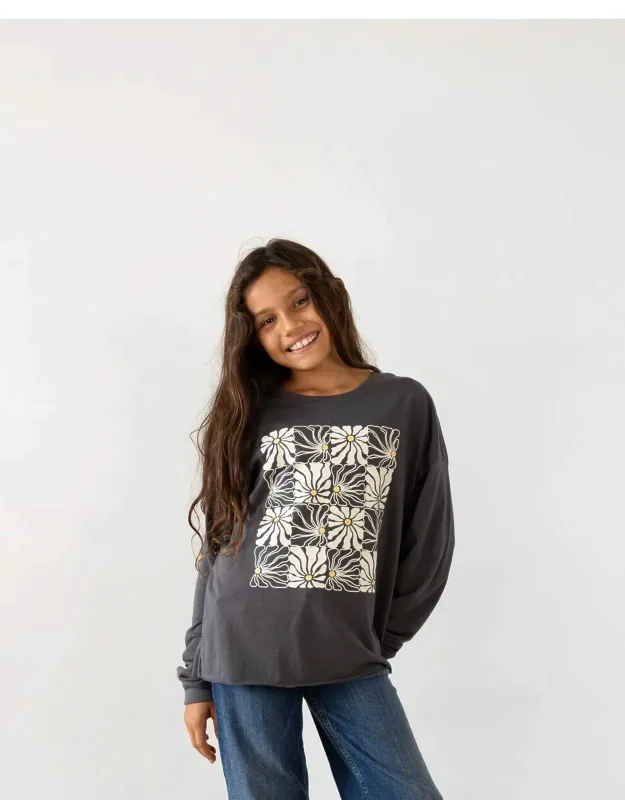 Long Sleeve Daisy Check Tee